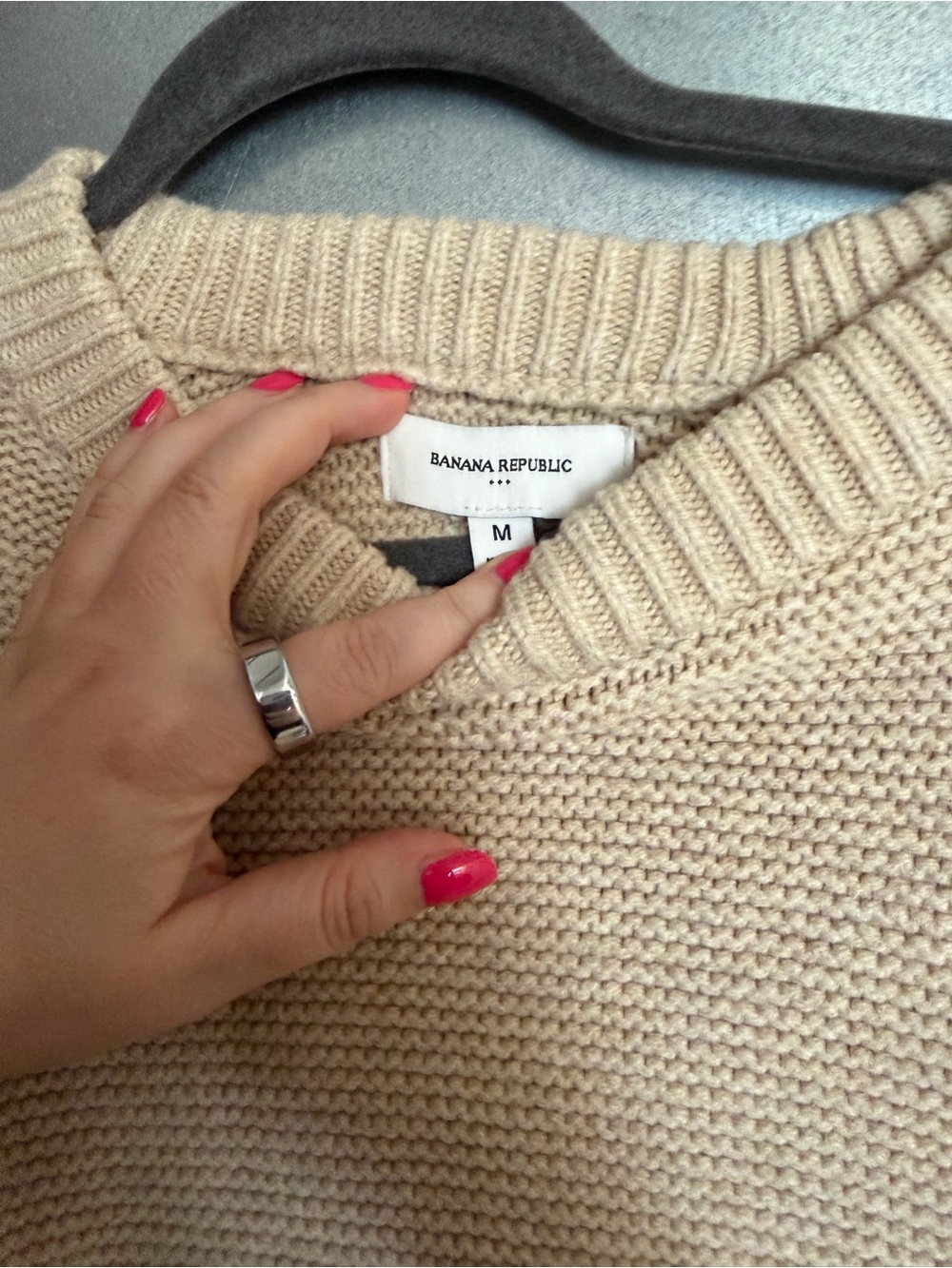 Banana Republic Tan Crewneck Sweater - Picture 3 of 4